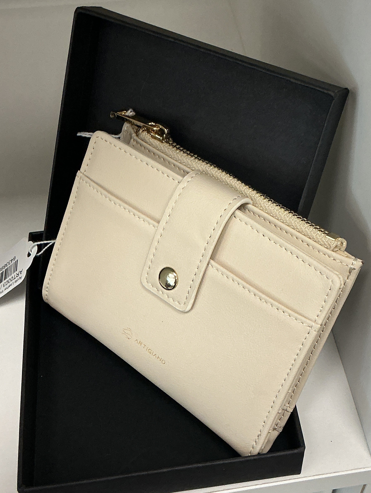 Apple Leather Wallet (Small, Beige)