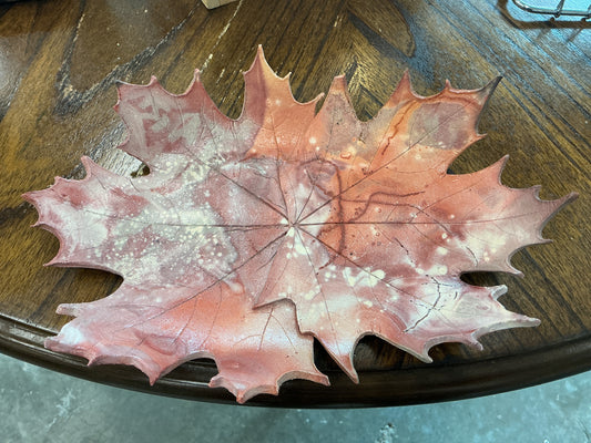 Twin Oak Leaf Bowl