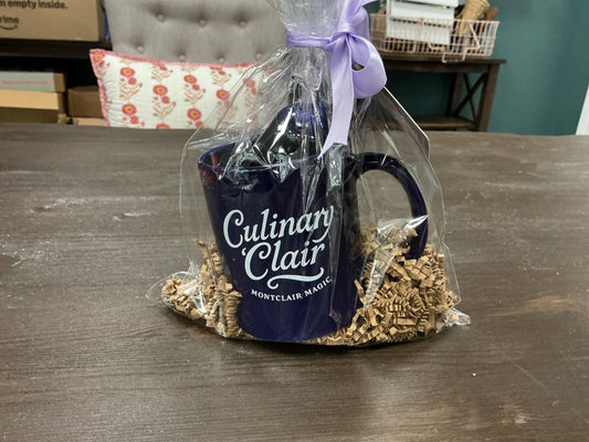 Extract + Mug Gift Set