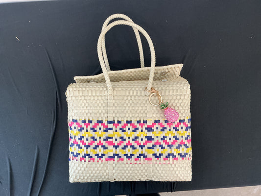 Woven Picnic Bags w/ Hanging Charm (Medium)