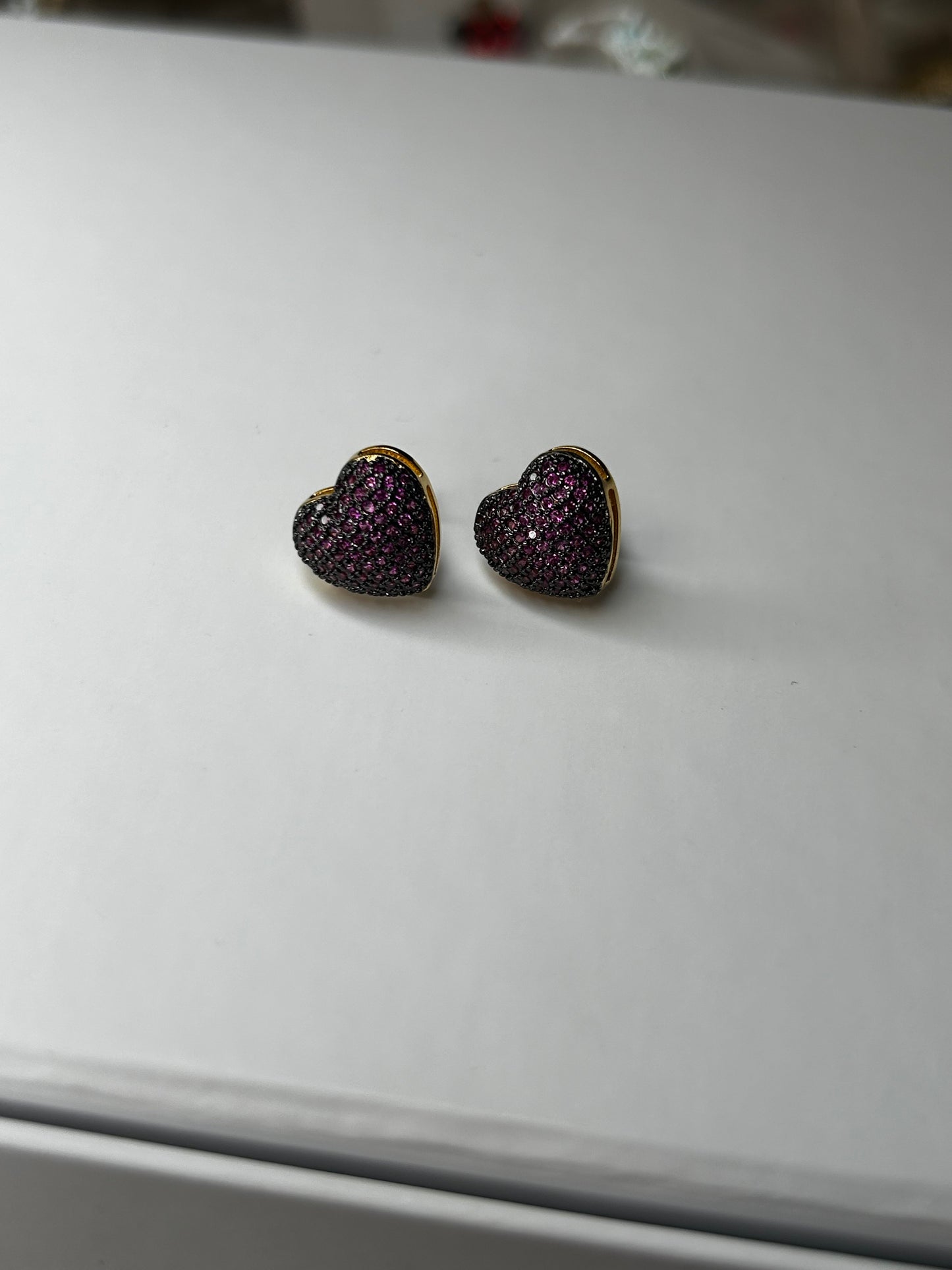 Detailed Heart Earrings